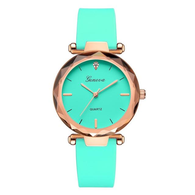 Hot Sell Newest Luxury Brand Geneva Watch Womens Watches Silica Quartz Dress Ladies Wrist Watch Waterproof relogio feminino